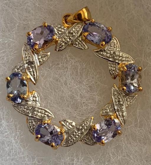 Buy & Sell Cippenham Slough - Photos for Pendant