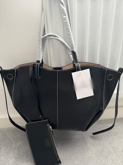 Buy & Sell Swindon Town Centre Swindon - Photos for Black bag