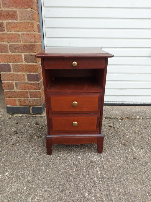 Buy & Sell Kings Norton Birmingham - Photos for Stag minstrel vintage bedside table 
