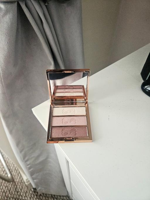 Buy & Sell Newton Doncaster - Photos for Ted Baker eyeshadows.
