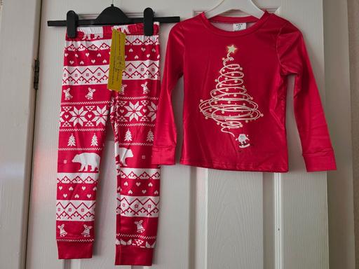 Buy & Sell Blackpool Town Centre Blackpool - Photos for Christmas pyjamas age 5 yrs BNWT