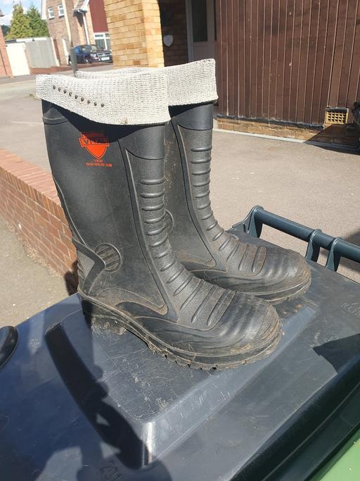 Buy & Sell Gornal Wood Dudley - Photos for Vital Size 9 Steel Toe Cap Wellies , Good Con