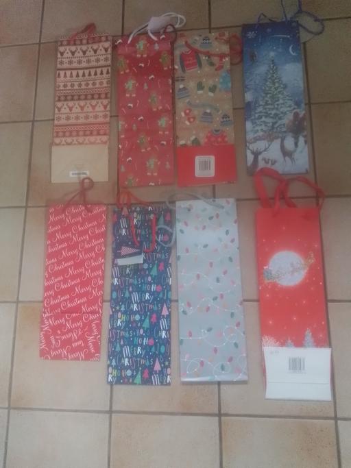Buy & Sell Streetly Walsall - Photos for EIGHT BRAND NEW WINE GIFT BAGS