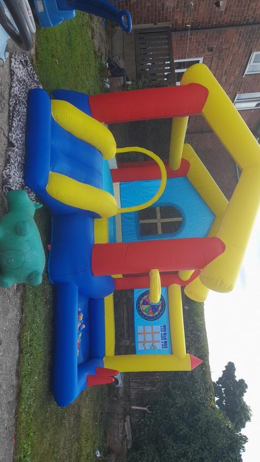 Buy & Sell Lower Pilley Barnsley - Photos for brand new bouncy castle with slide and games