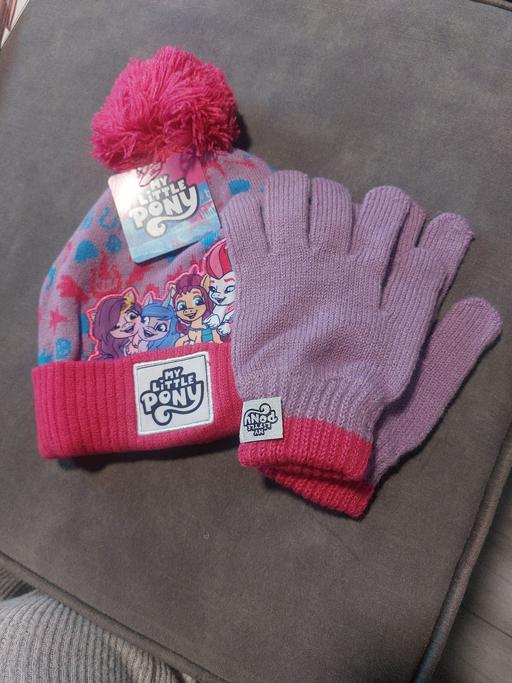 Buy & Sell Horn Park South East London - Photos for my little pony hat and gloves set