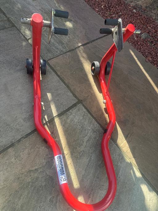 Vehicles Catshill Bromsgrove - Photos for Front motorcycle stand