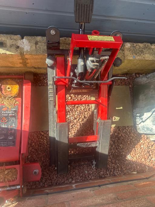 Vehicles Catshill Bromsgrove - Photos for Motorcycle hy-lift