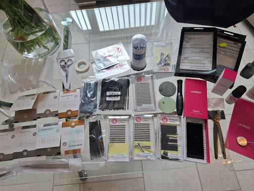 Buy & Sell Wrexham Wrexham - Wales - Photos for Eyelash Extension Kit