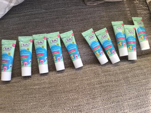Buy & Sell Essington Wolverhampton - Photos for 10 tubes baby’s toothpaste