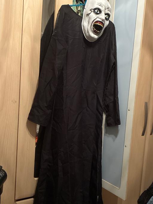 Classes Lyng Sandwell - Photos for Halloween outfits selling really cheap