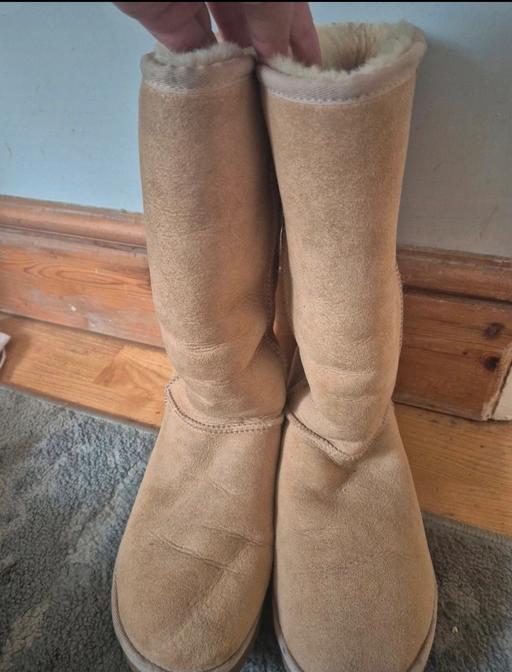 Buy & Sell Longley Sheffield - Photos for Genuine UGG boots