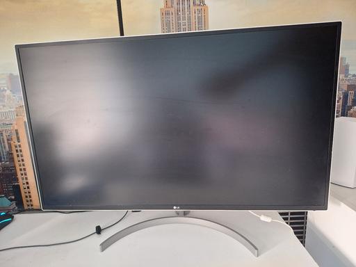 Buy & Sell Millbank Central London - Photos for LG 32BK50Q Widescreen LCD Monitor, 32