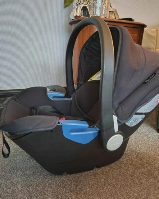 Buy & Sell Audenshaw Tameside - Photos for car seat