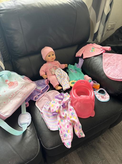 Buy & Sell Woodsetton Dudley - Photos for Baby Annabelle doll and accessories
