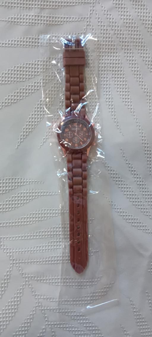 Buy & Sell Bilston Wolverhampton - Photos for brand new women's watch