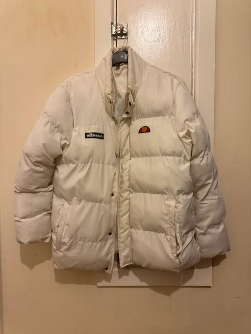 Buy & Sell Brentford Hounslow - Photos for Ellesse puffer jacket