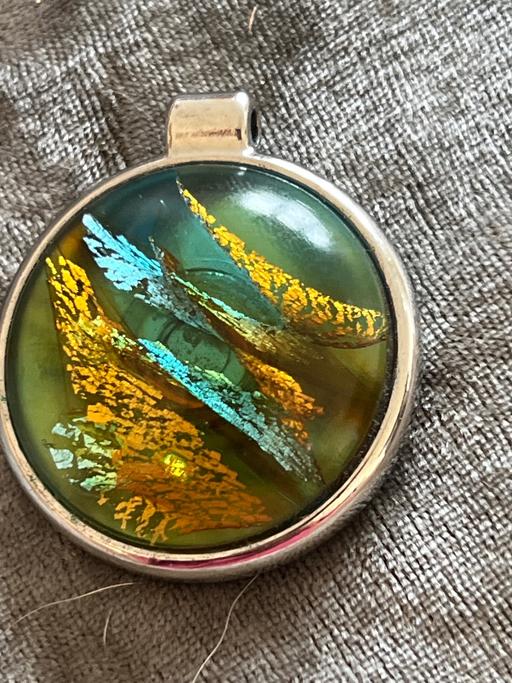 Buy & Sell Ovingdean Brighton - Photos for Beautiful glass pendant