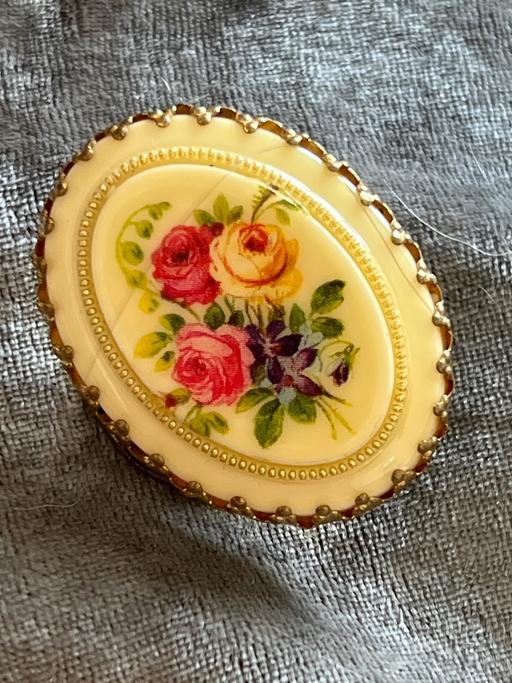 Buy & Sell Ovingdean Brighton - Photos for Lovely vintage scarf clip
