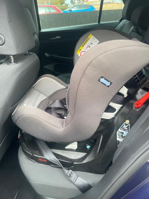 Buy & Sell Darlaston Walsall - Photos for Cuggi rotating car seat