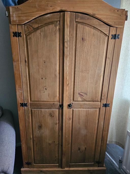 Buy & Sell New Skelton Redcar and Cleveland - Photos for large wardrobe