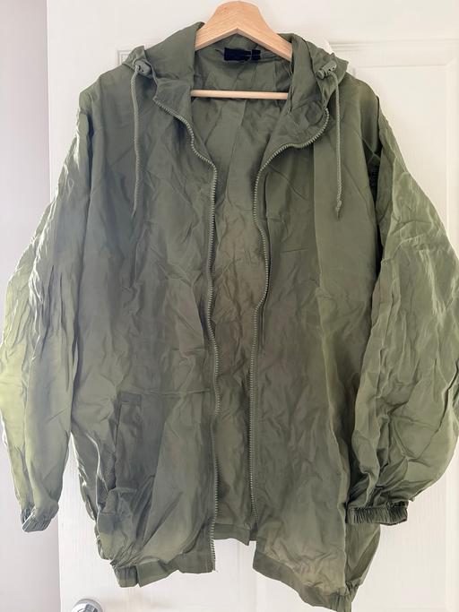 Buy & Sell Southdene Knowsley - Photos for Rain Mac