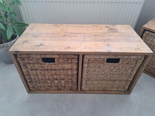 Buy & Sell Walton-on-Thames Elmbridge - Photos for Rustic Plank 2 & 1 basket unit storage
