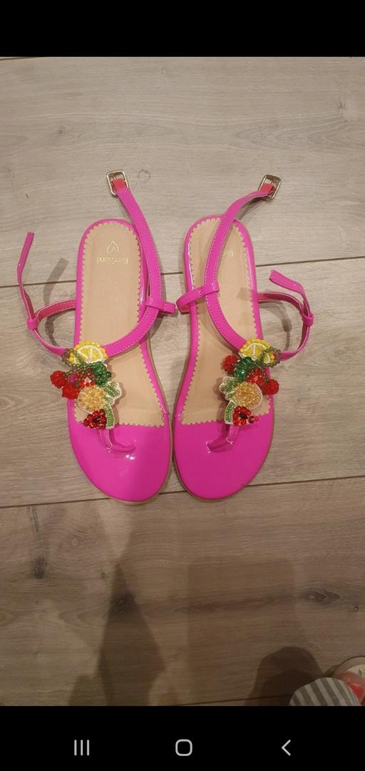Buy & Sell Drakelow South Derbyshire - Photos for River Island Girls Sandals