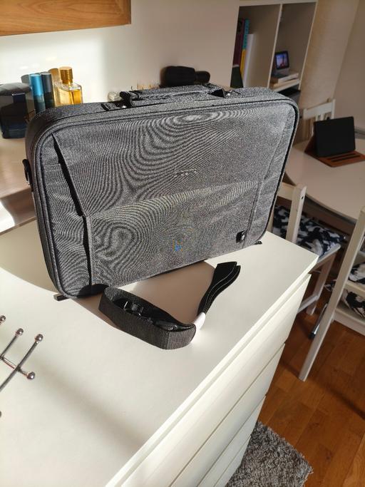 Buy & Sell Swiss Cottage North West London - Photos for Dicota laptop bag for up to 14.1