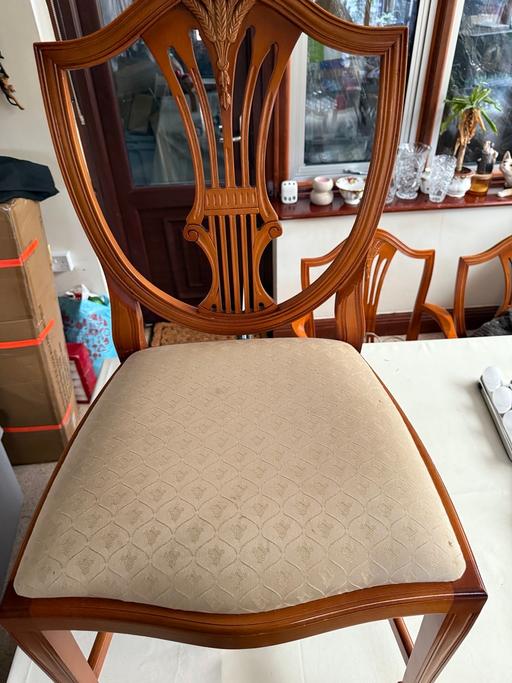 Buy & Sell Hopton Stafford - Photos for Yew Extendable Dining Table and Chairs