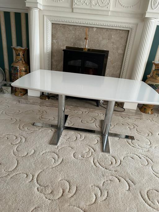 Buy & Sell Penketh Warrington - Photos for white coffee table with steel legs