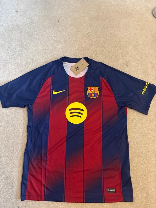 Buy & Sell Pocklington East Riding of Yorkshire - Photos for Barcelona 25/26 home kit