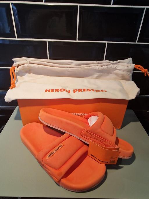 Buy & Sell Great Coates North East Lincolnshire - Photos for Heron Preston sliders