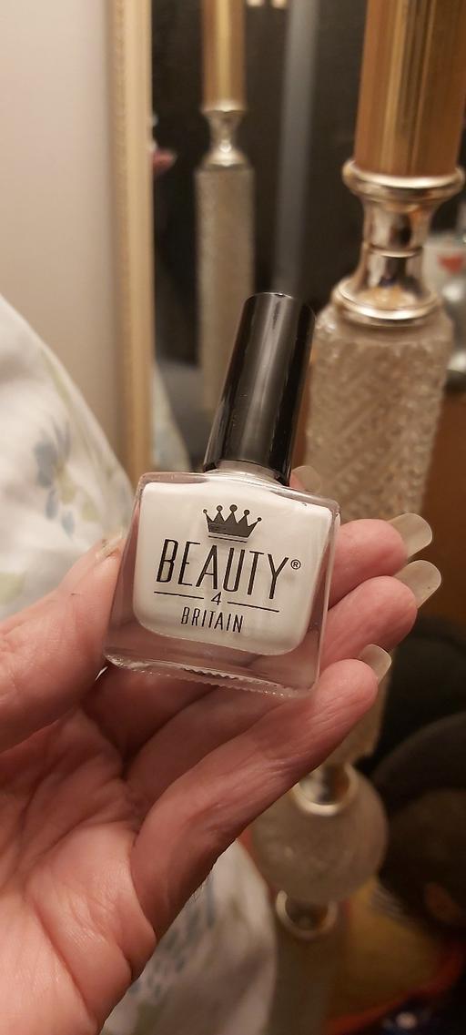 Buy & Sell Asfordby Hill Melton - Photos for New 10ml white nail polish 🤍