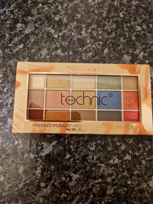 Buy & Sell Leicester City Centre Leicester - Photos for brand new large technic eyeshadow pallet
