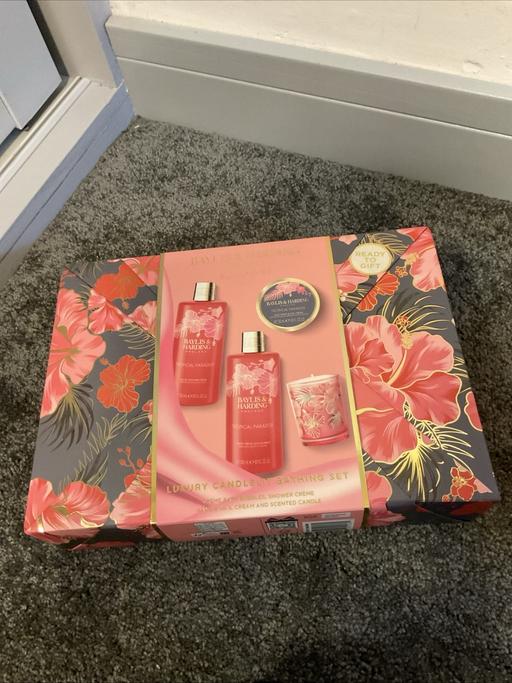Buy & Sell Whiston Rotherham - Photos for Bayliss&Harding Boudoire gift set. Unused!