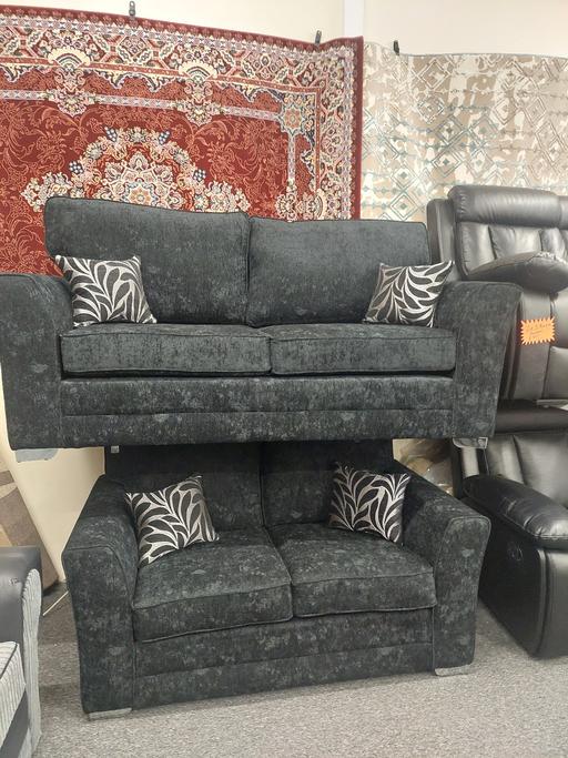 Buy & Sell Burton-on-Trent East Staffordshire - Photos for 2+3 seater sofas