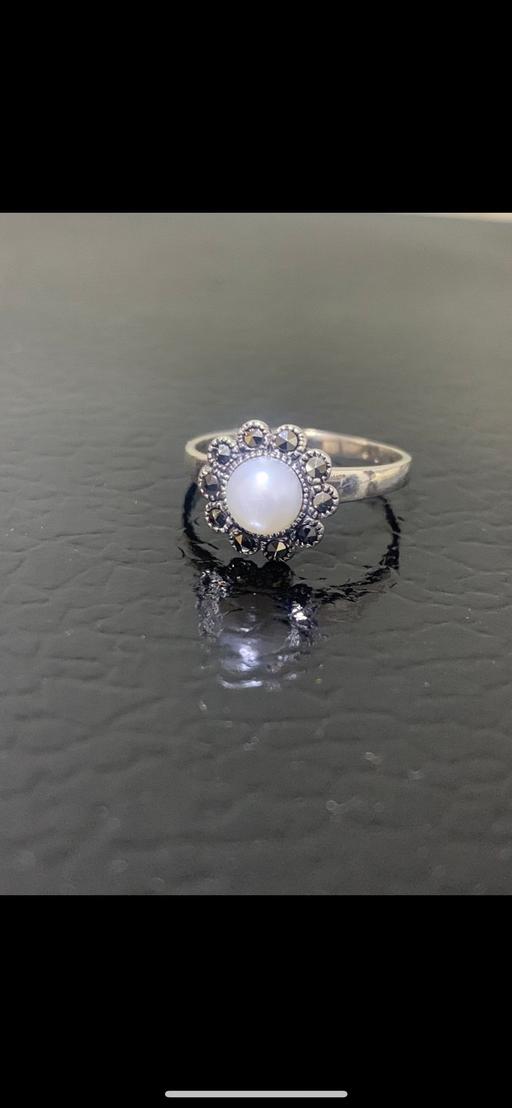 Buy & Sell Enfield Wash Enfield - Photos for Pearls & marcasite silver ring