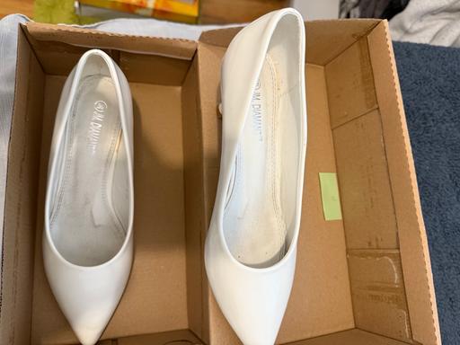 Buy & Sell Hill Top Sandwell - Photos for Shoes