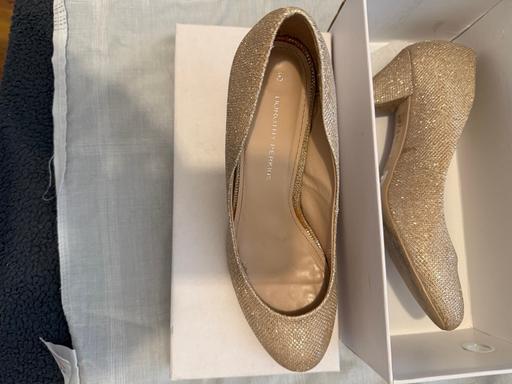 Buy & Sell Hill Top Sandwell - Photos for Shoes