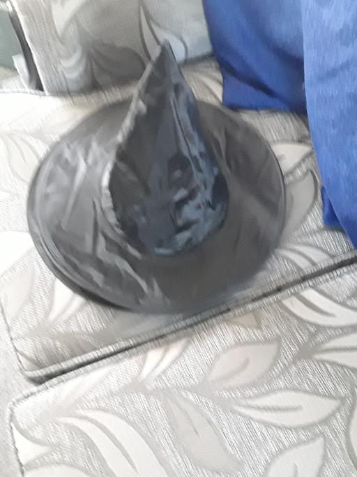 Buy & Sell Ocker Hill Sandwell - Photos for 4 x witches hats 