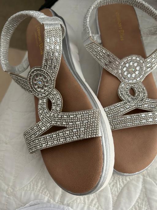 Buy & Sell Moseley Birmingham - Photos for Sandals