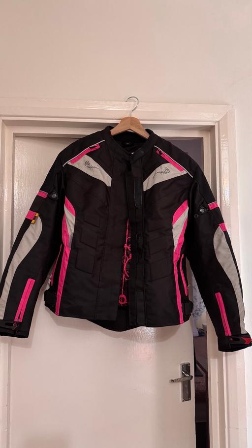 Buy & Sell Harlesden North West London - Photos for Motorcycle jacket - Leathers R Us (XL)