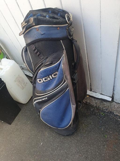Buy & Sell Gornal Wood Dudley - Photos for Golf Bag , 9 Irons Bag Holder, 11 Gold Tees