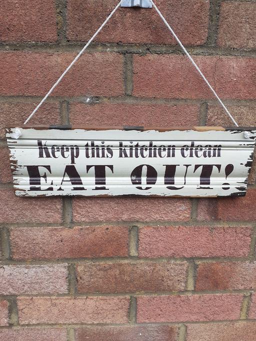 Buy & Sell Leagrave Luton - Photos for Wooden Sign(LU33BY)
