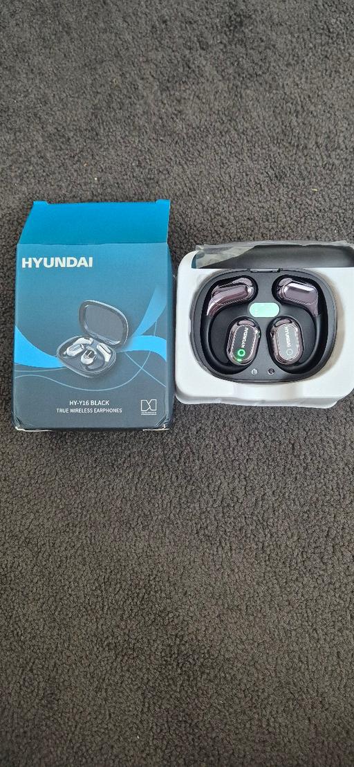 Buy & Sell Chase Cross East London - Photos for 75 language translating earphones