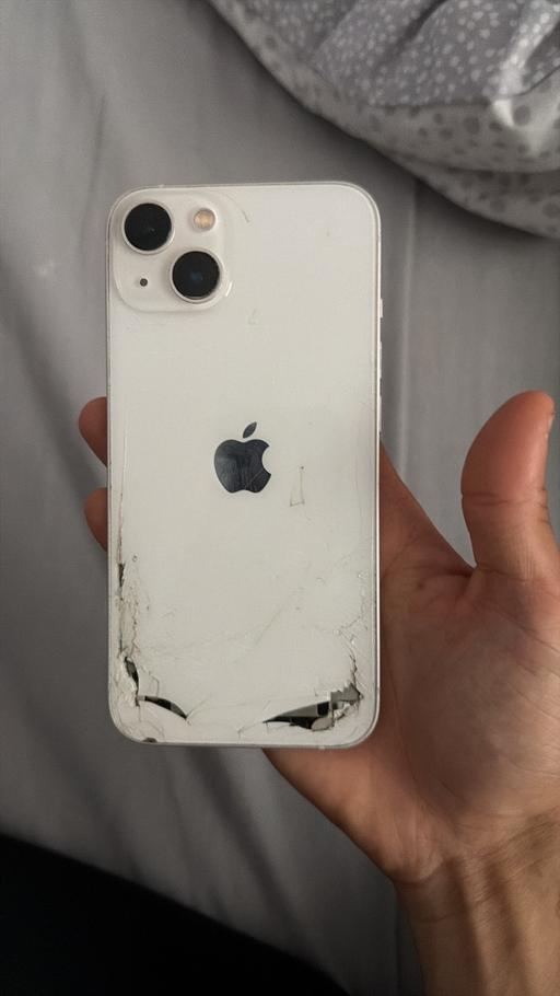 Buy & Sell Becontree Heath East London - Photos for I phone 13