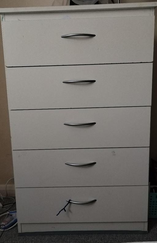 Buy & Sell Harlesden North West London - Photos for chest of drawers