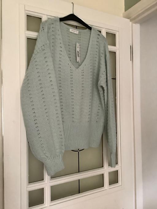 Buy & Sell Langley Eastbourne - Photos for New jumper