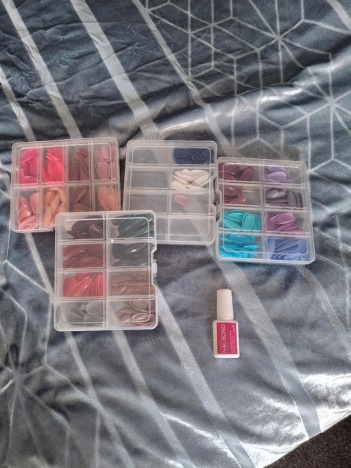 Buy & Sell Northfield Birmingham - Photos for strong false nails with glue