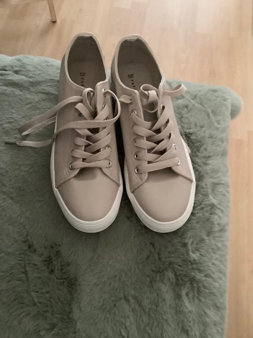 Buy & Sell Langley Eastbourne - Photos for New trainers shoes